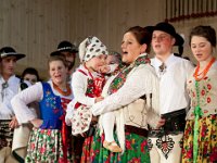 06  6. Śpiewa instruktor „Małych Regli” Joanna Gut Dorula.