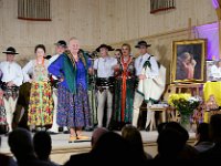 09  9. Maria Stoch wygłasza słowo wstępne do widowiska.