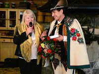 38  38. Przemawia prof. dr hab. Anna Brzozowska-Krajka z Uniwersytetu Marii Curie-Skłodowskiej w Lublinie. Z prawej gazda posiadów dr Bronisław Orawiec-Wyśni.